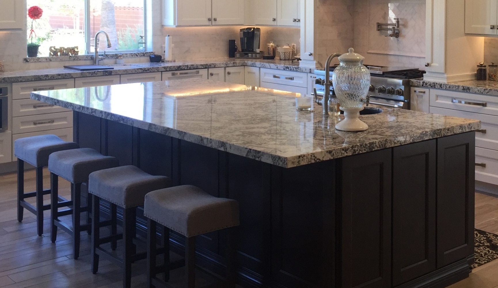 Las Vegas Kitchen Islands Dream Construction